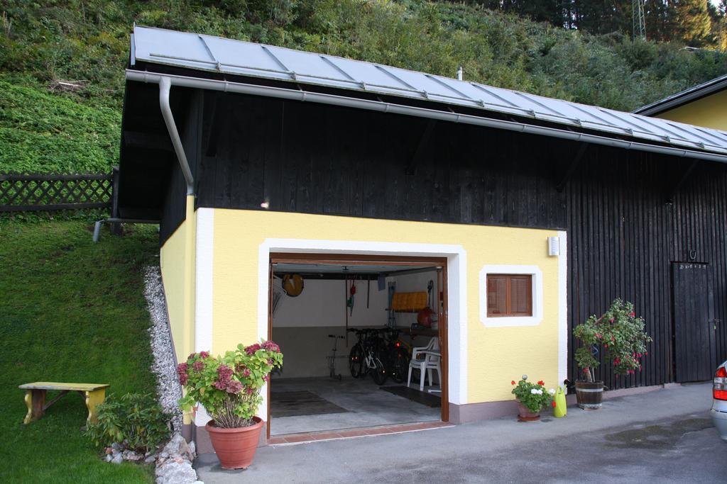 Ferienhaus Christine Taxenbach Exterior photo